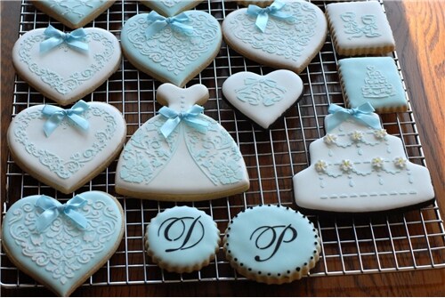 Swirl Valentine Heart Cookie Stencils | C202 by Designer Stencils | Cookie Decorating Tools |