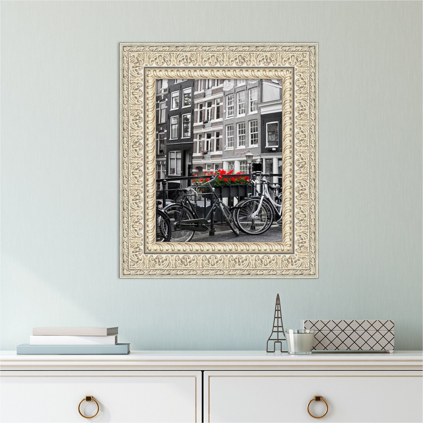 Fair Baroque Cream Wood Picture Frame