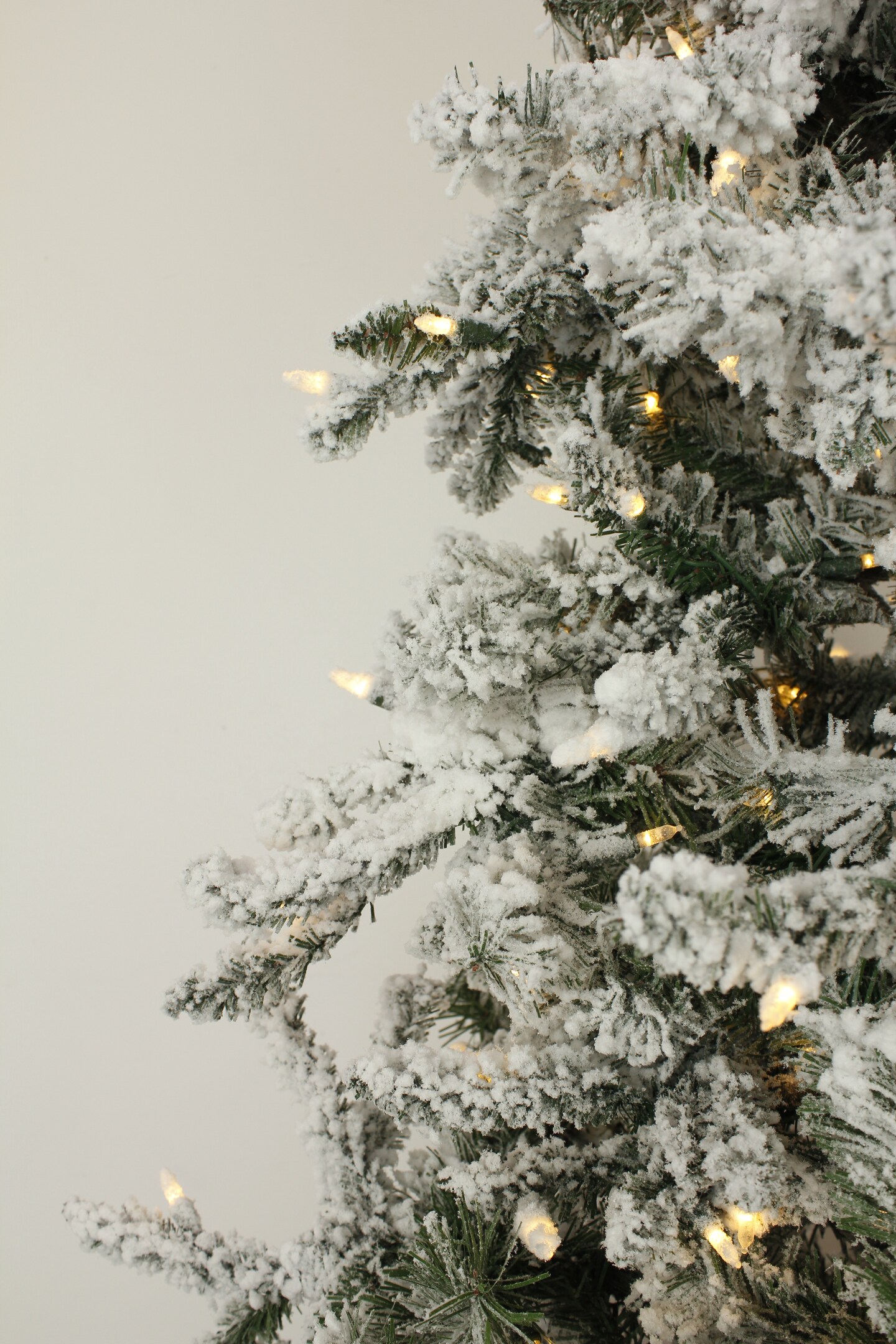 Perfect Holiday 6.5ft Alpine Fir Pre-Lit Artificial Christmas Tree - Snow Flocked