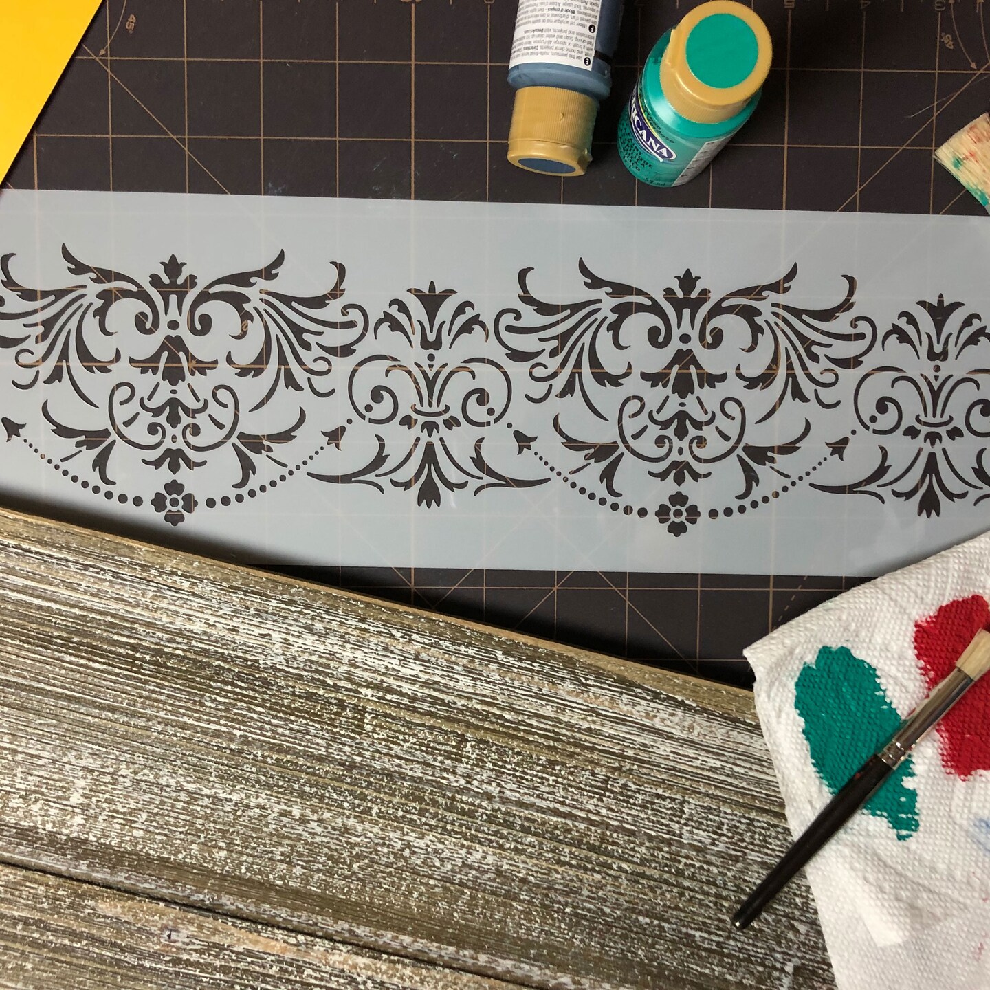 Elegant Damask Cake Side Stencil | C1046 by Designer Stencils | Cake Decorating Tools | Baking Stencils for Royal Icing, Airbrush, Dusting Powder | Reusable Plastic Food Grade Stencil for Cakes | Easy to Use &#x26; Clean Cake Stencil