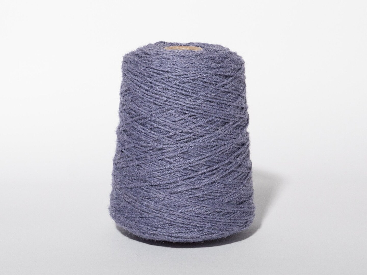 REFLECTIVE YARN & THREADS – Auge Yarn