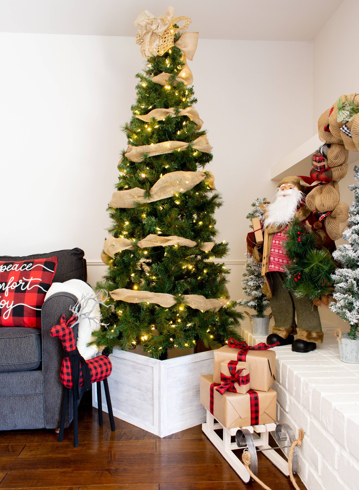 Rustic Farmhouse Medium 22" Reclaimed Wooden Christmas Tree Box Collar