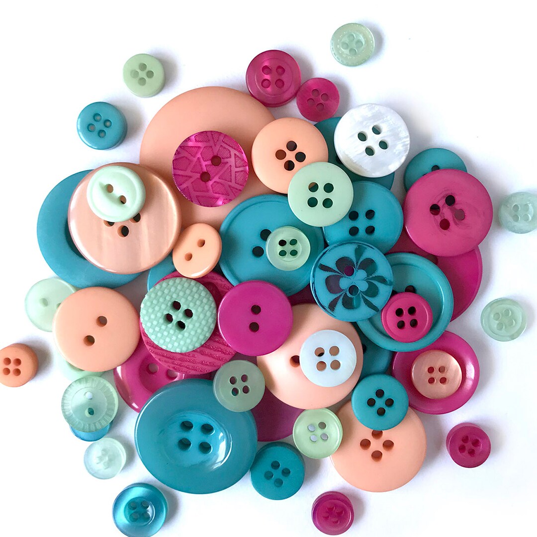 Buttons Galore and More Sewing & Craft Buttons - Colorful Round