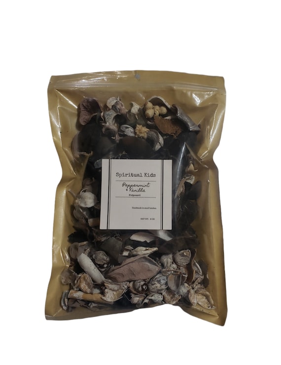 Peppermint &#x26; Vanilla potpourri 8oz bag made with Fragrant/Essential Oils HandMade FREE SHIPPING SCENTED| Wedding Favors | Black and White |