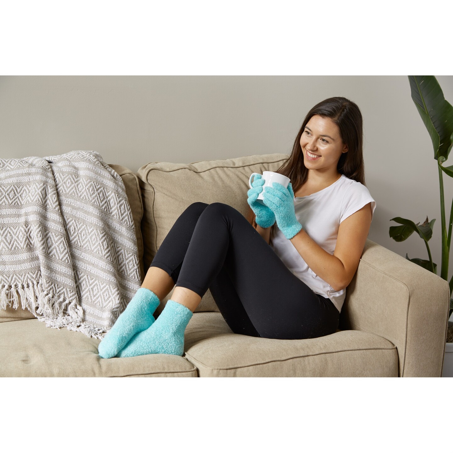 Bucky Spa Socks And Gloves Set Aloe Infused Teal Michaels