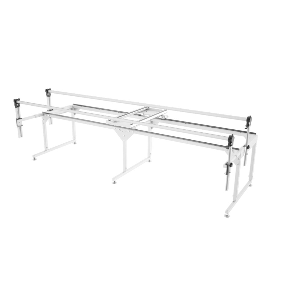 Q&#x27;nique 16X Quilting Machine and Q-Zone Queen Quilting Frame
