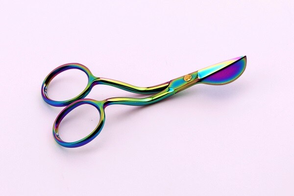 Tula Pink 4 Mini Duckbill Scissors