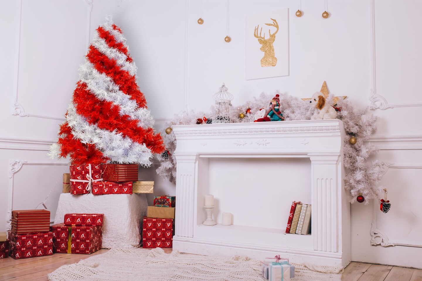 Tree Buddees 4 Foot Red and White Swirl Candy Cane Colored Artificial Christmas Tree