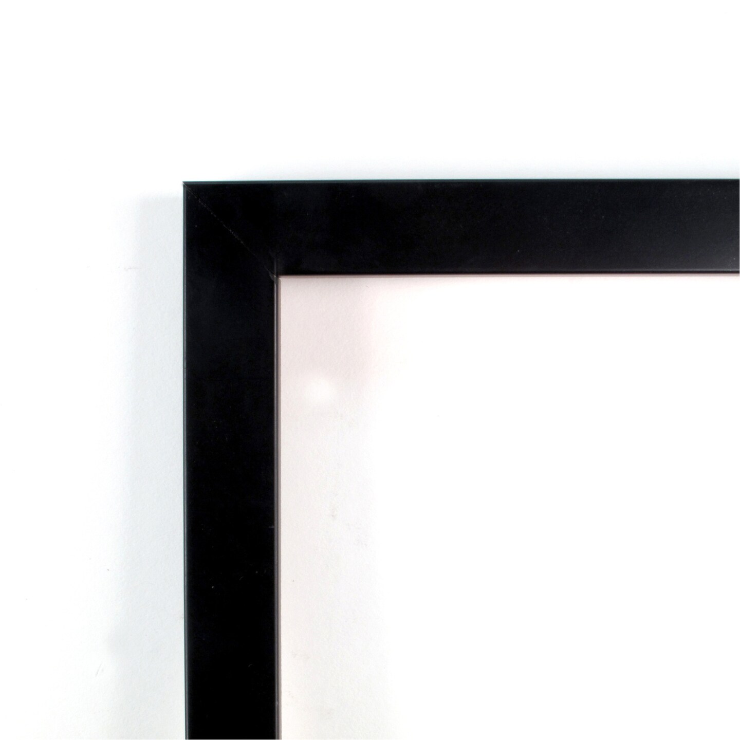 Svelte Noir Black