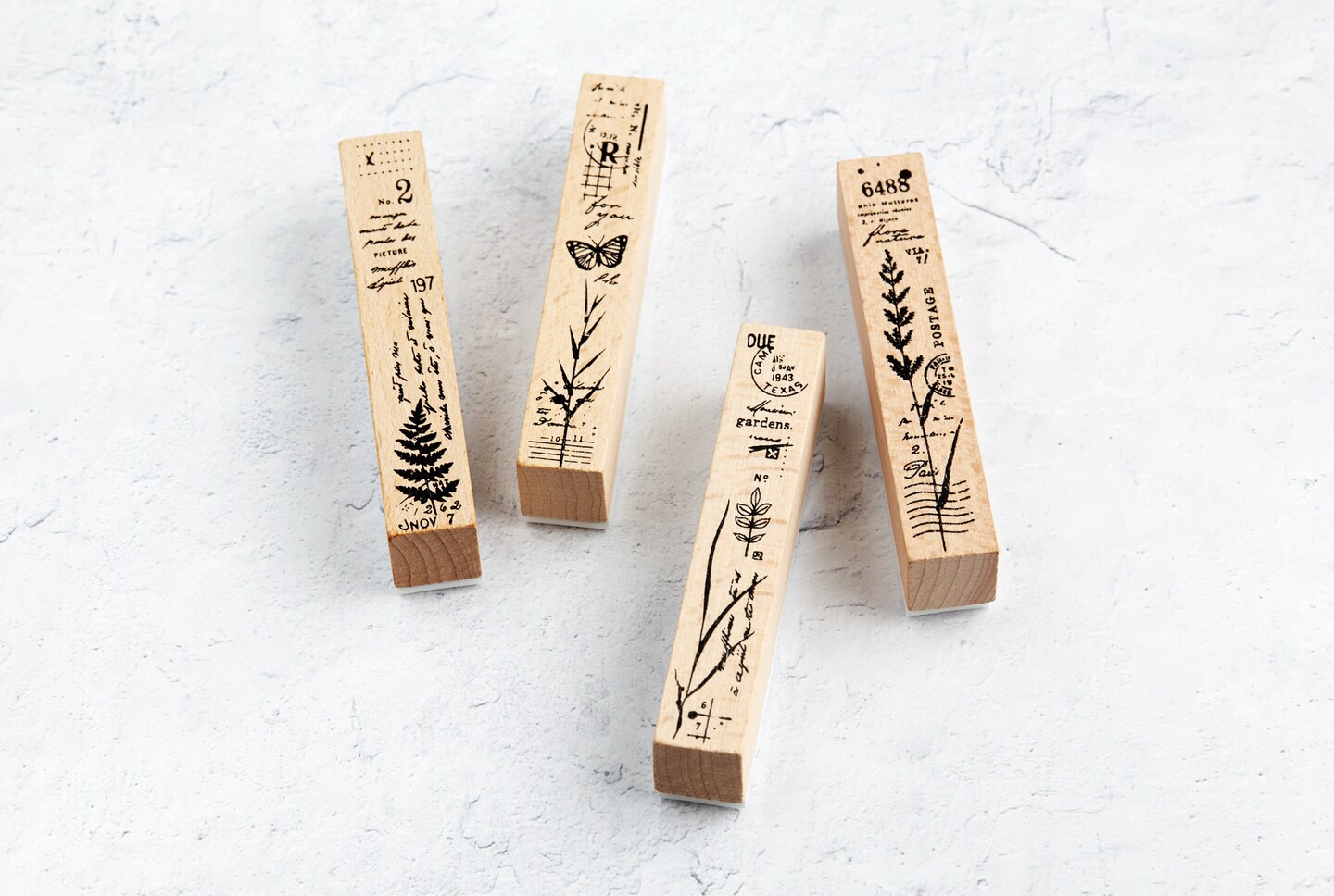 4 Pieces Slim Wood Mounted Rubber Stamp Set by Wintertime Crafts