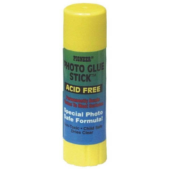 Pioneer Photo Safe Glue Stick .28 oz