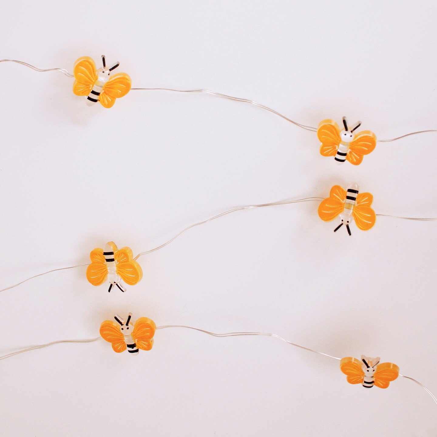 Perfect Holiday 20 LED Light Set With Bee