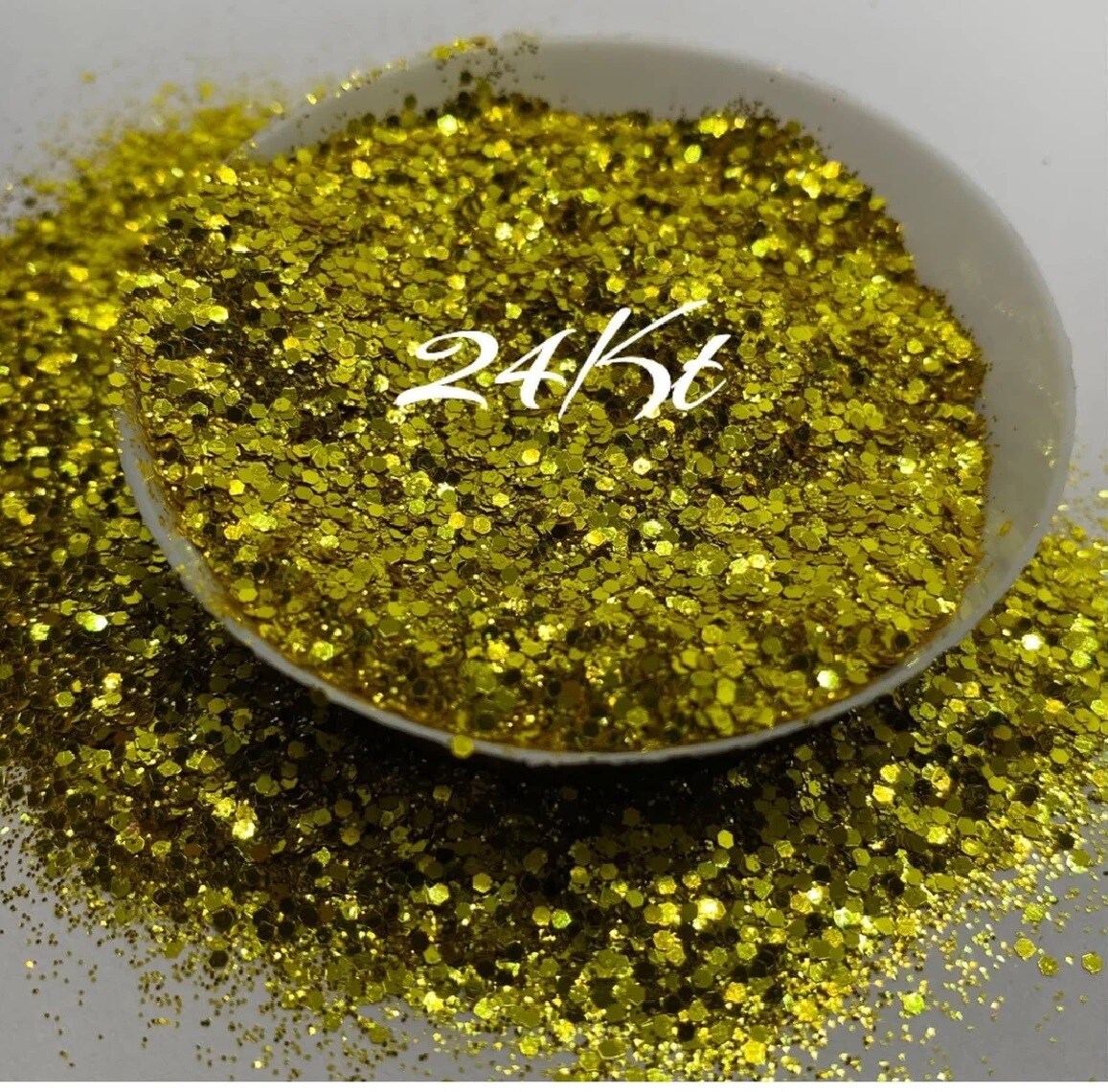 24kt: Metallic 1/24 chunk glitter 1oz