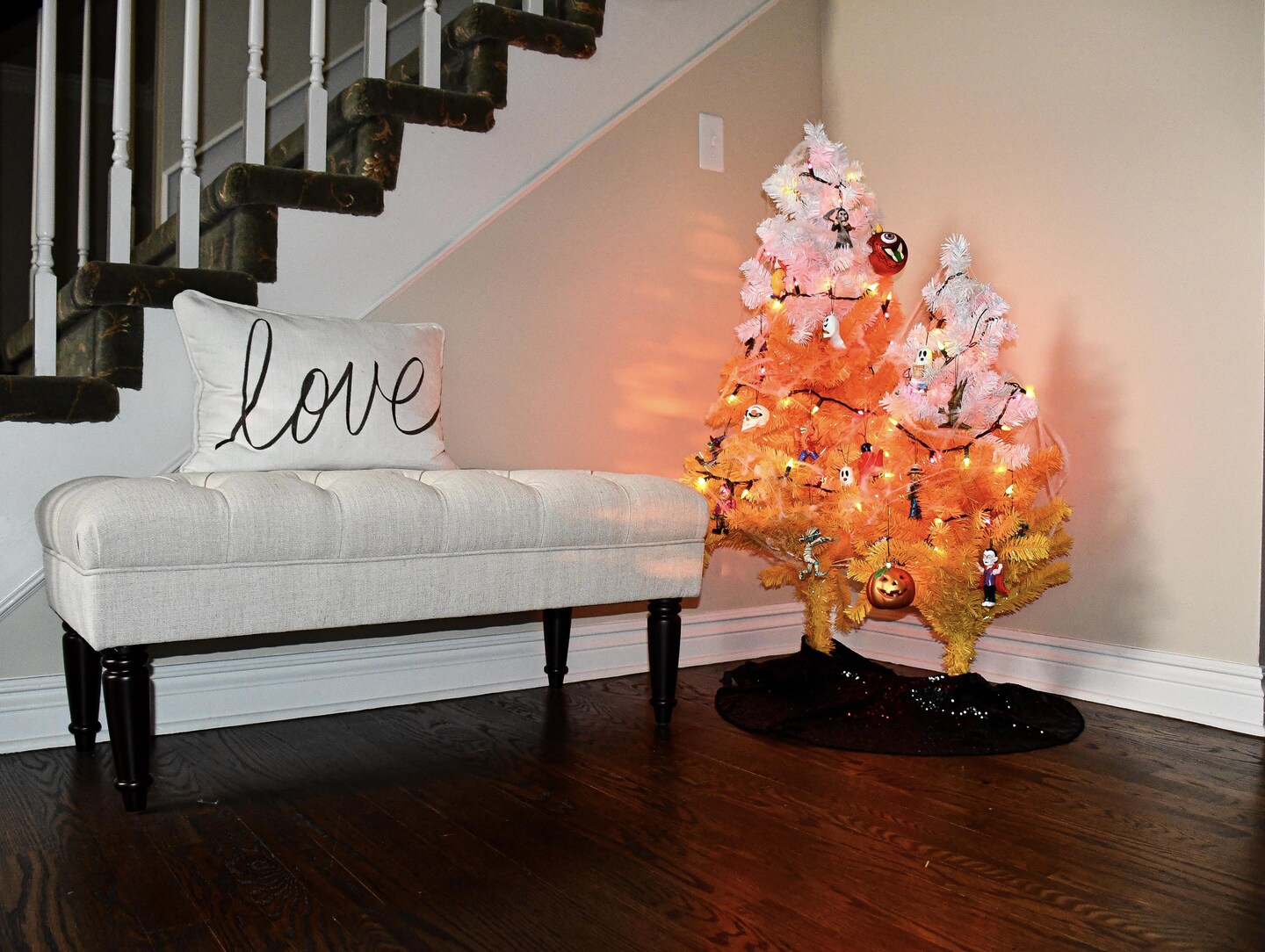 Tree Buddees White, Orange and Yellow Candy Corn Halloween Tree (4 Foot)
