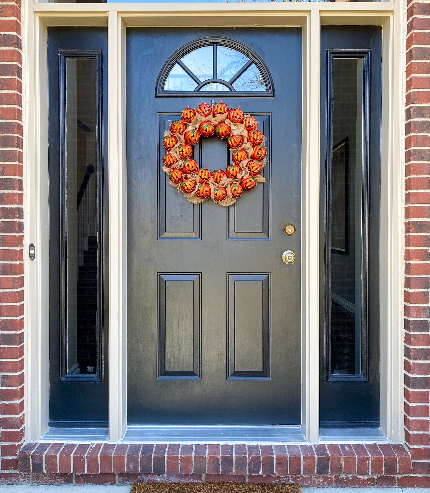 Jack-O-Lantern Pumpkin Halloween Wreath Decoration