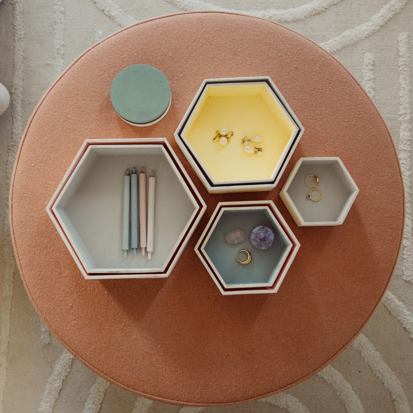 Wooden Hexagon Shelves with Backs, 7-set, for Crafts & DIY Dcor |Woodpeckers