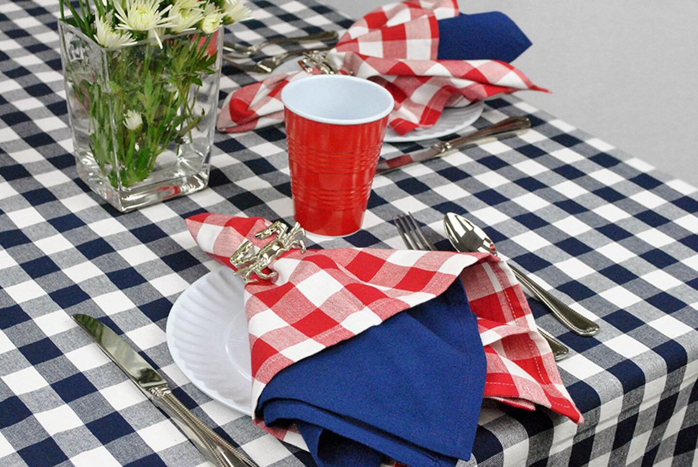 DII White Melamine Picnic Plate (Set of 12)
