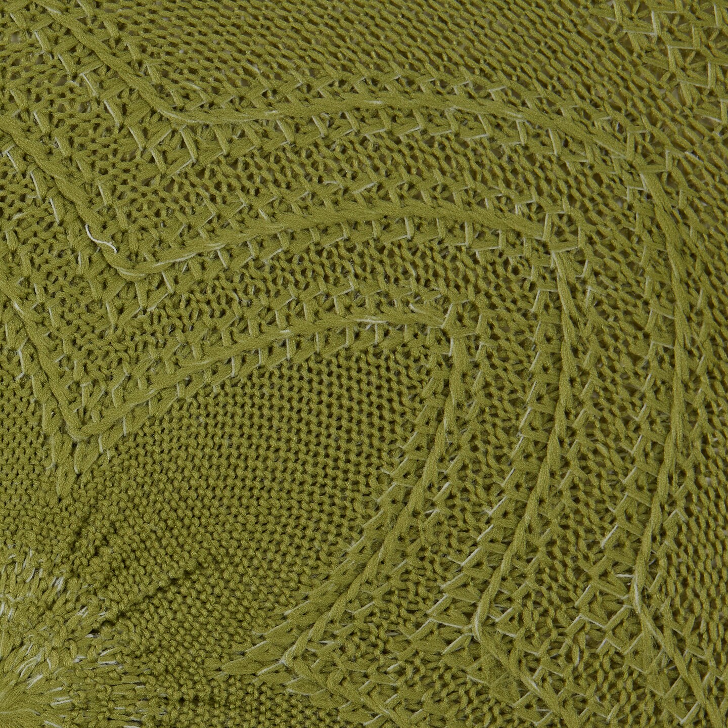 DII Antique Green Floral Woven Round Placemat (Set of 6)