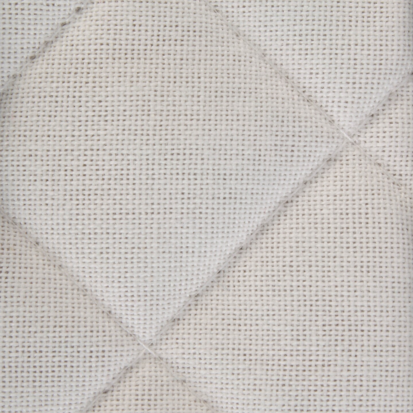 DII White Floral Woven Round Placemat Set/6