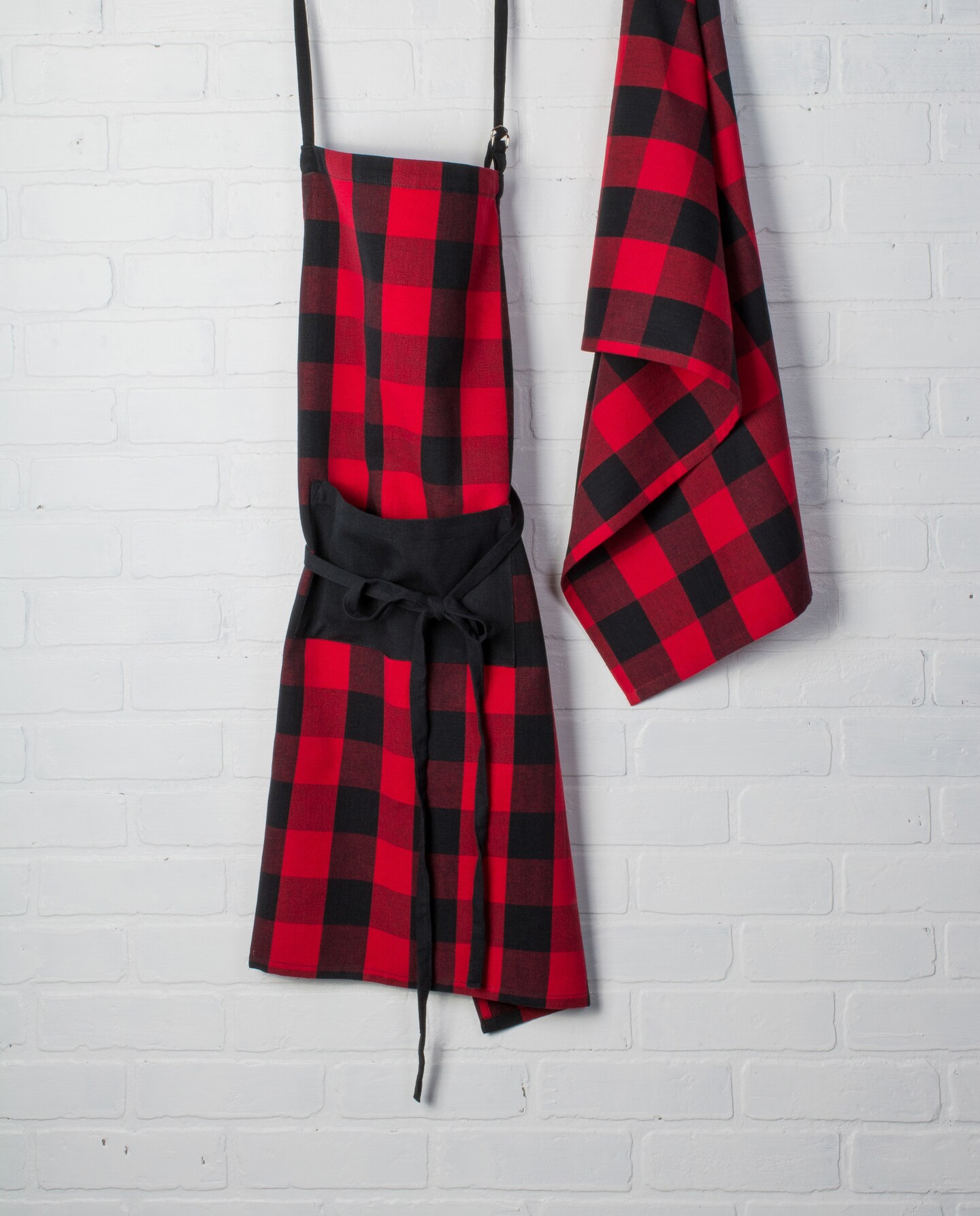 DII Red Buffalo Check Chef Apron Michaels