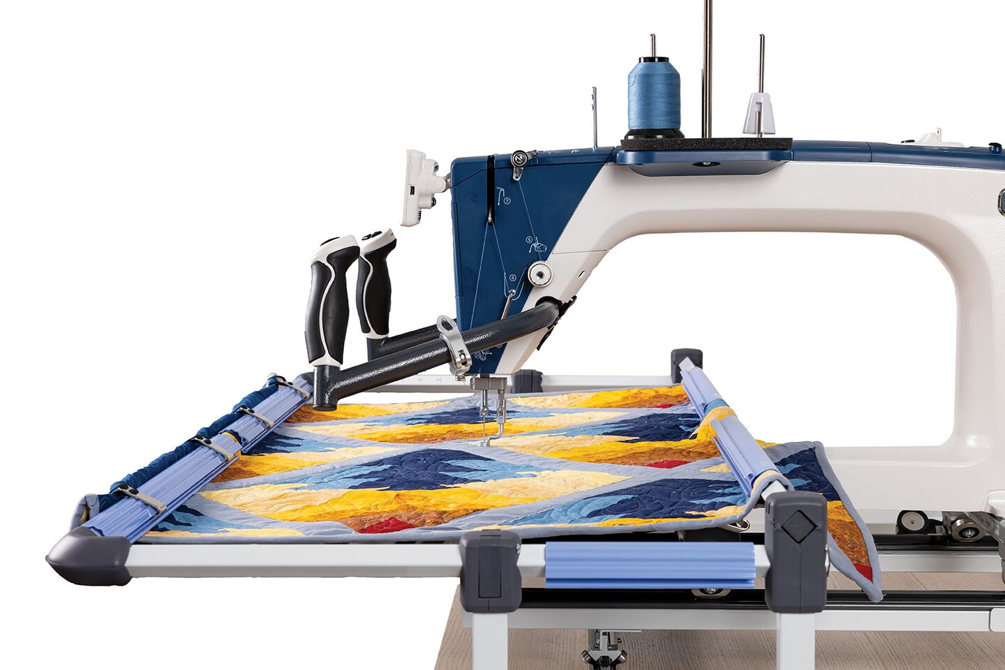 Q'nique 19X Quilting Machine and Cutie Table Top Quilting Frame