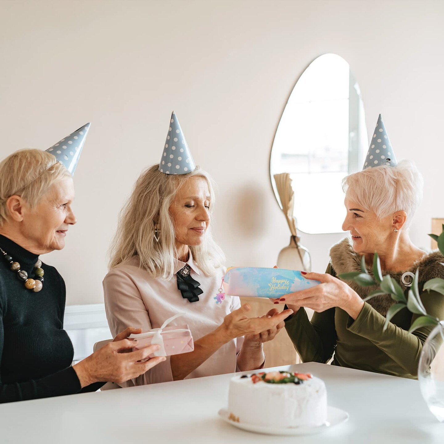 43 Pieces Crochet Hooks,Drawdart 17 Sizes Ergonomic Crochet Hook Set with Case and Crochet Accessories,Extra Long Crochet Needles for Arthritic Hands,Crochet Kits Suitable for Knitter Enthusiasts