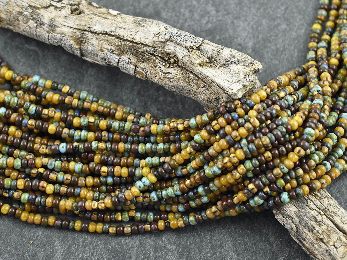 7/0 Aged Caribbean Blue Picasso Czech Glass Seed Bead Mix (21&#x22; Strand)