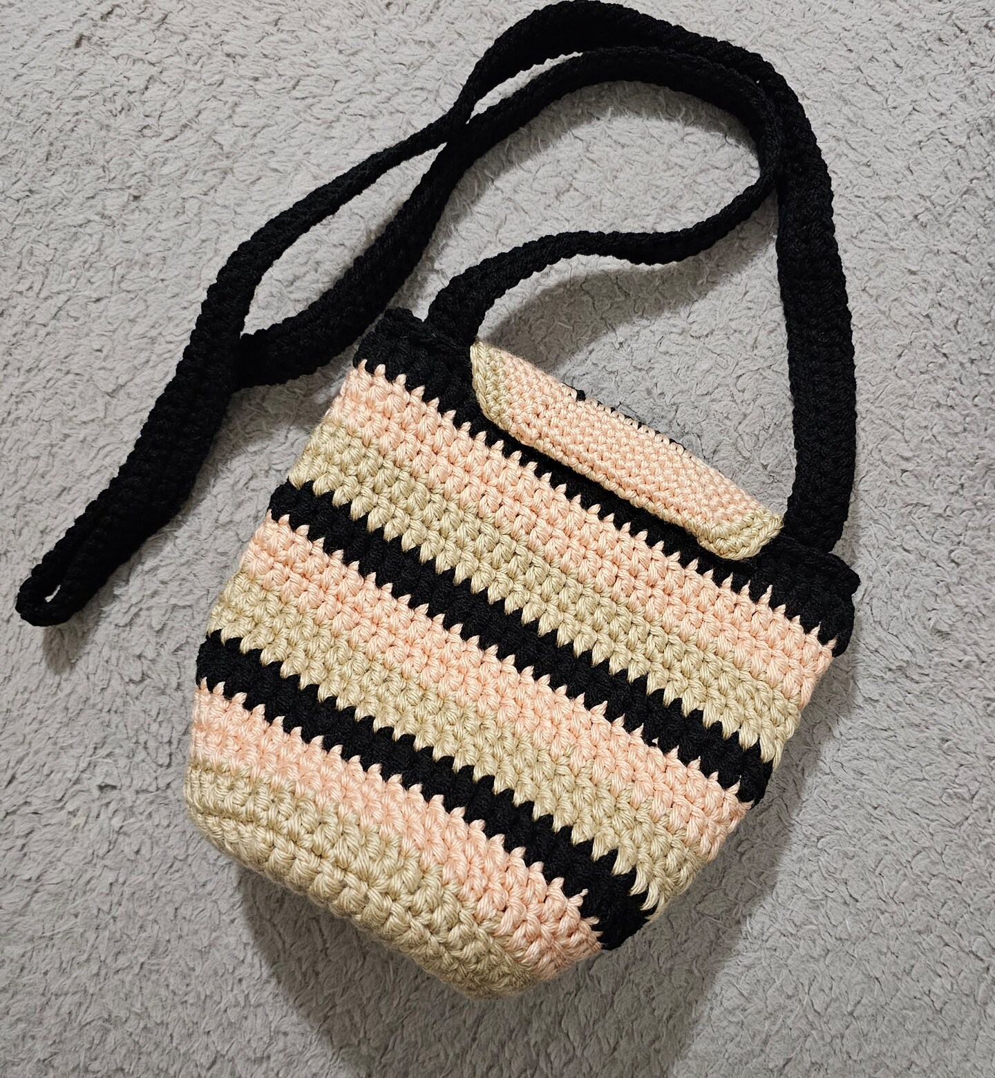 バッグ mishaandpuff crochet crossbody bag Crochet Crossbody Bag | MakerPlace by Michaels