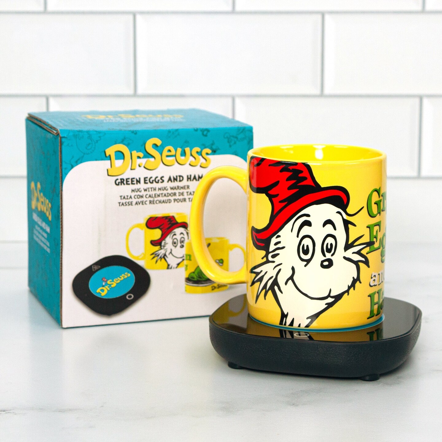 Uncanny Brands Dr. Seuss Green Eggs and Ham Mug with Warmer