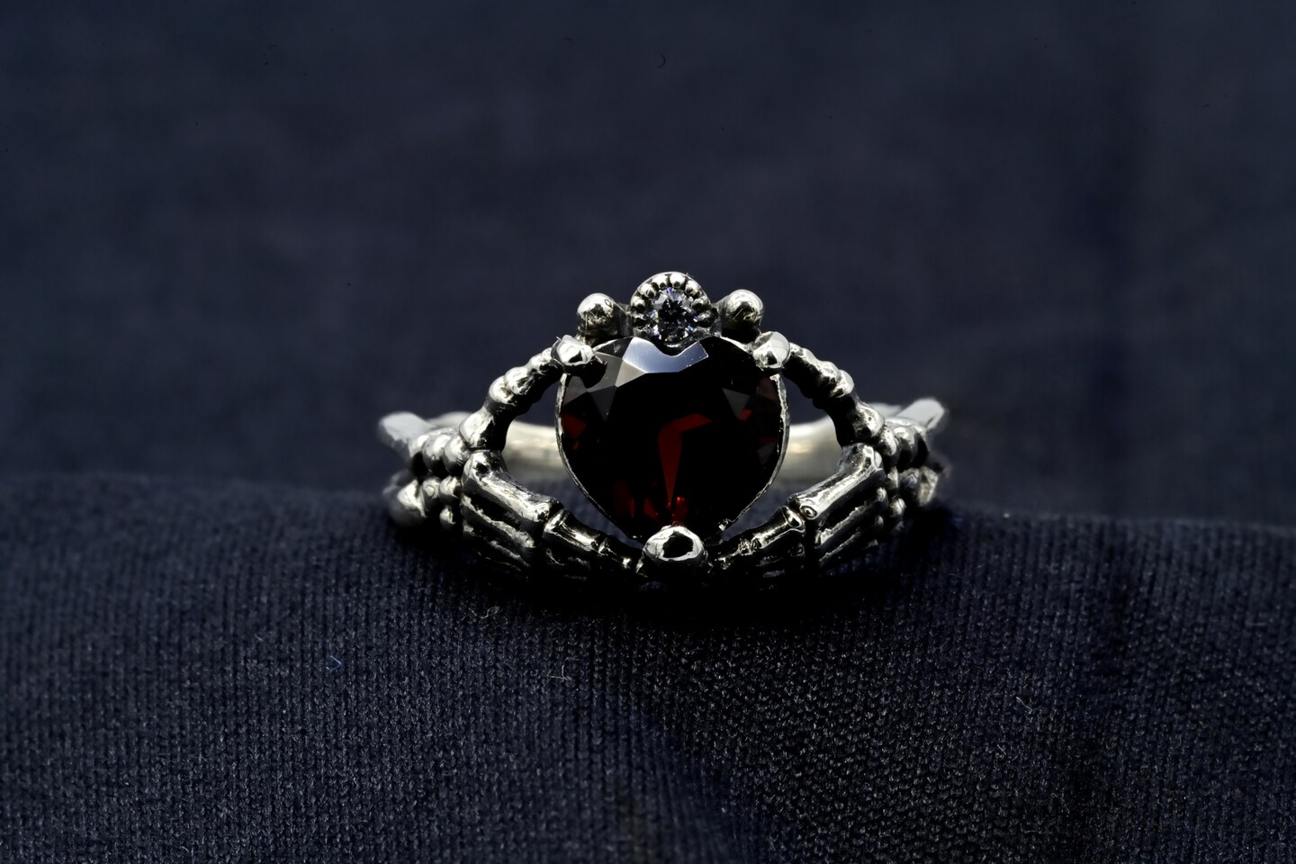 Copy-Claddagh ring, Celtic Sterling Silver Ring, Claddagh Promise