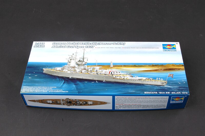 Trumpeter  1/700 ADMIRAL GRAF SPEE 1937 Plastic Model