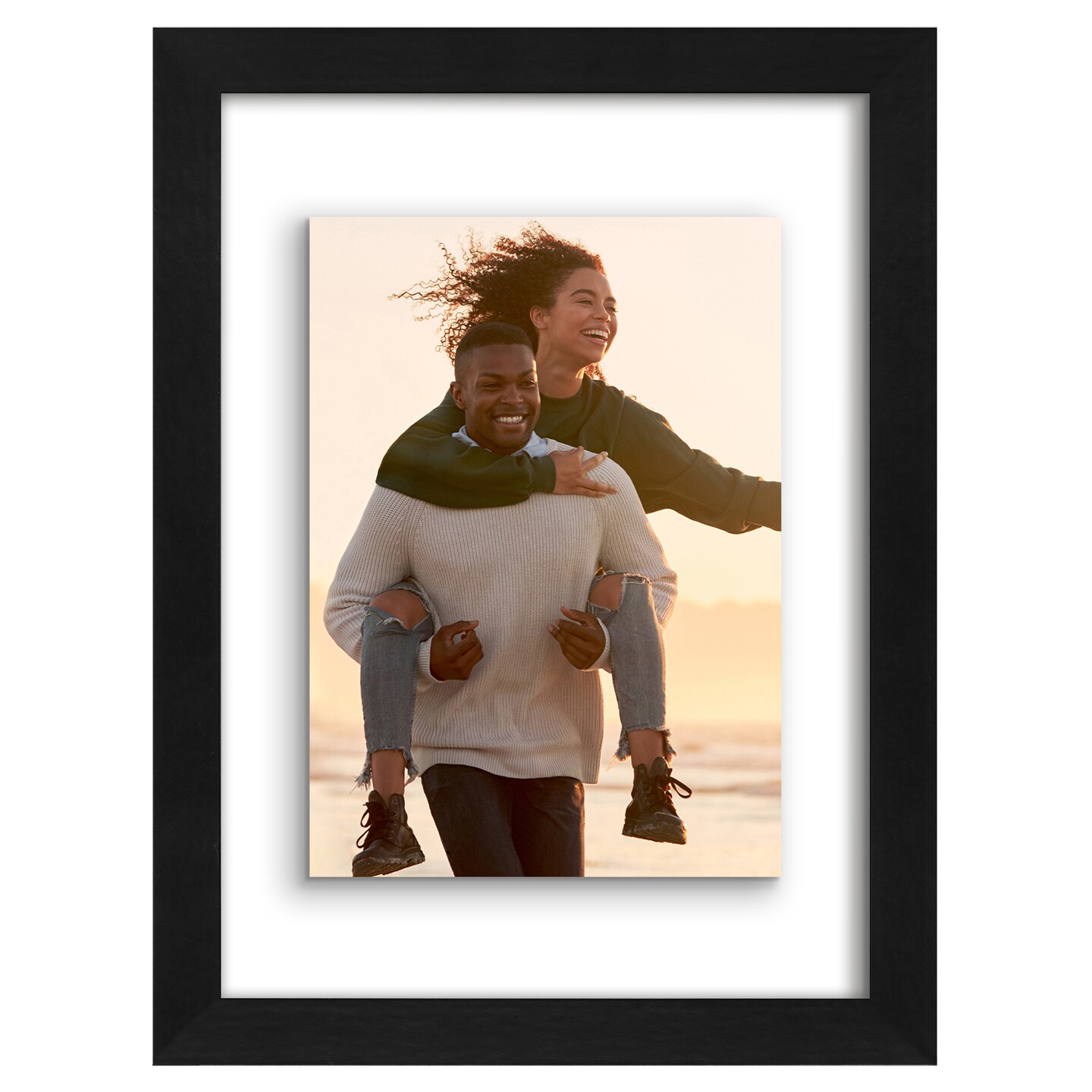 Americanflat Floating Picture Frame for Wall Art - Photo Frame with Floating Effect for Photos, Wall Art, and Pressed Flowers - Polished Glass Cover - Hanging Hardware