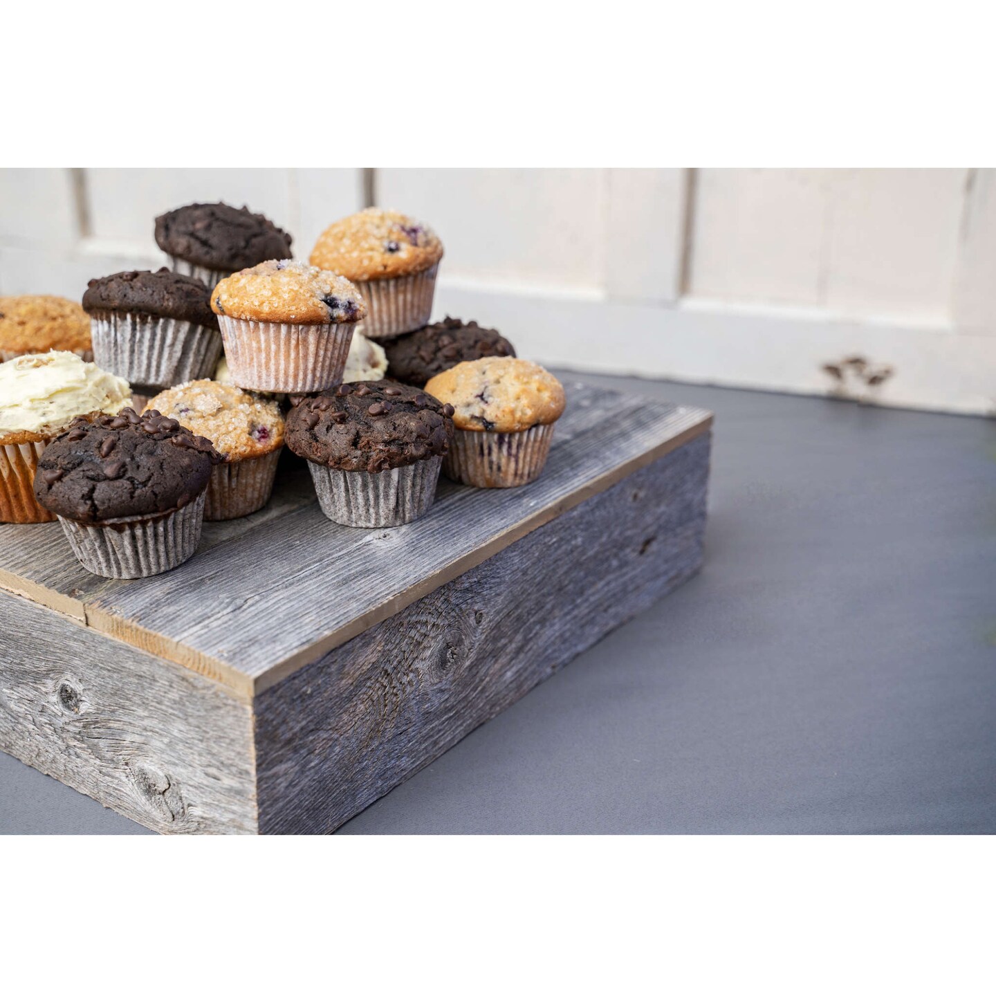 Rustic Farmhouse Reclaimed Wood Cake Stand, Dessert Stand