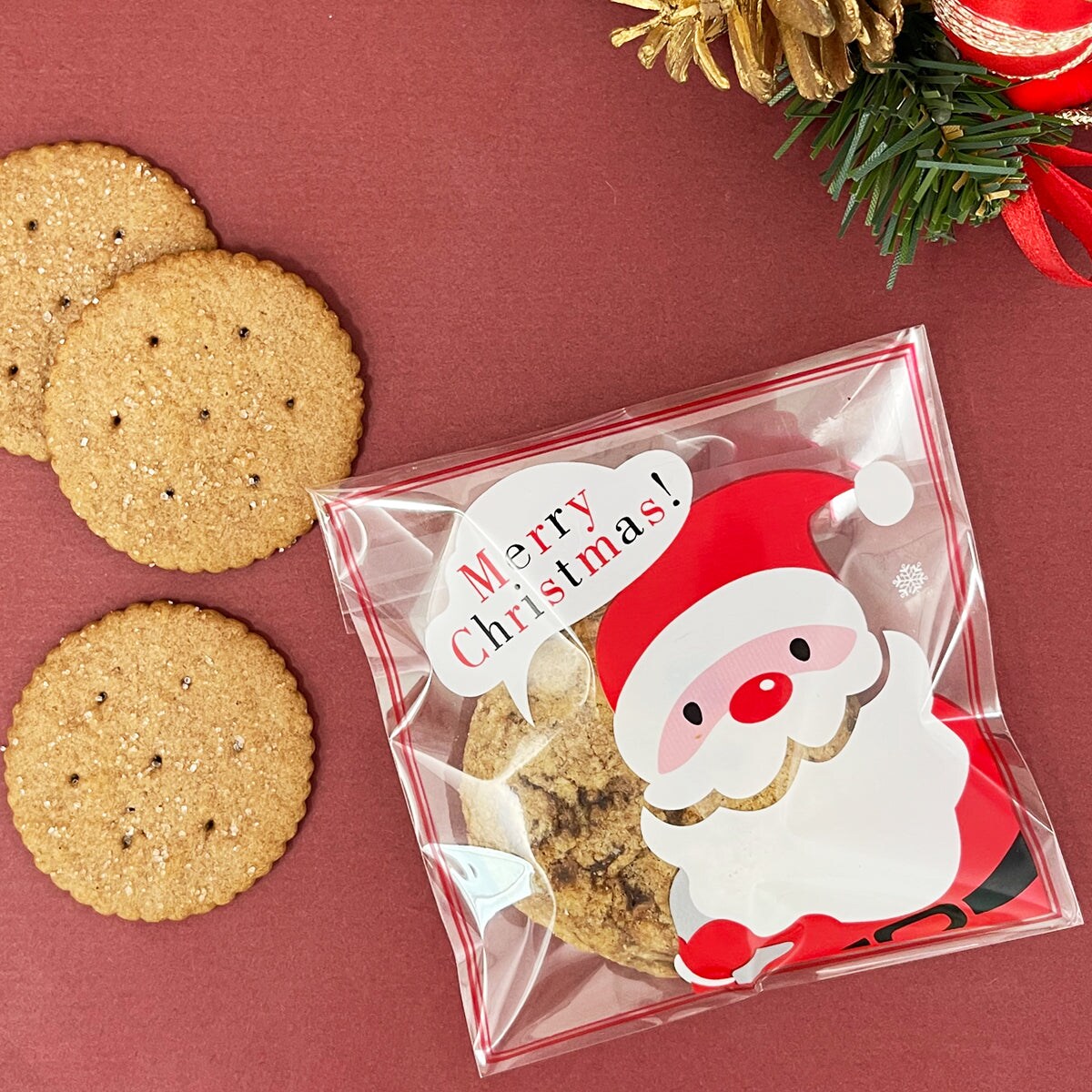 Wrapables Transparent Self-Adhesive 4&#x22; x 4&#x22; Candy and Cookie Bags, Favor Treat Bags for Christmas Parties and Holidays (200pcs)