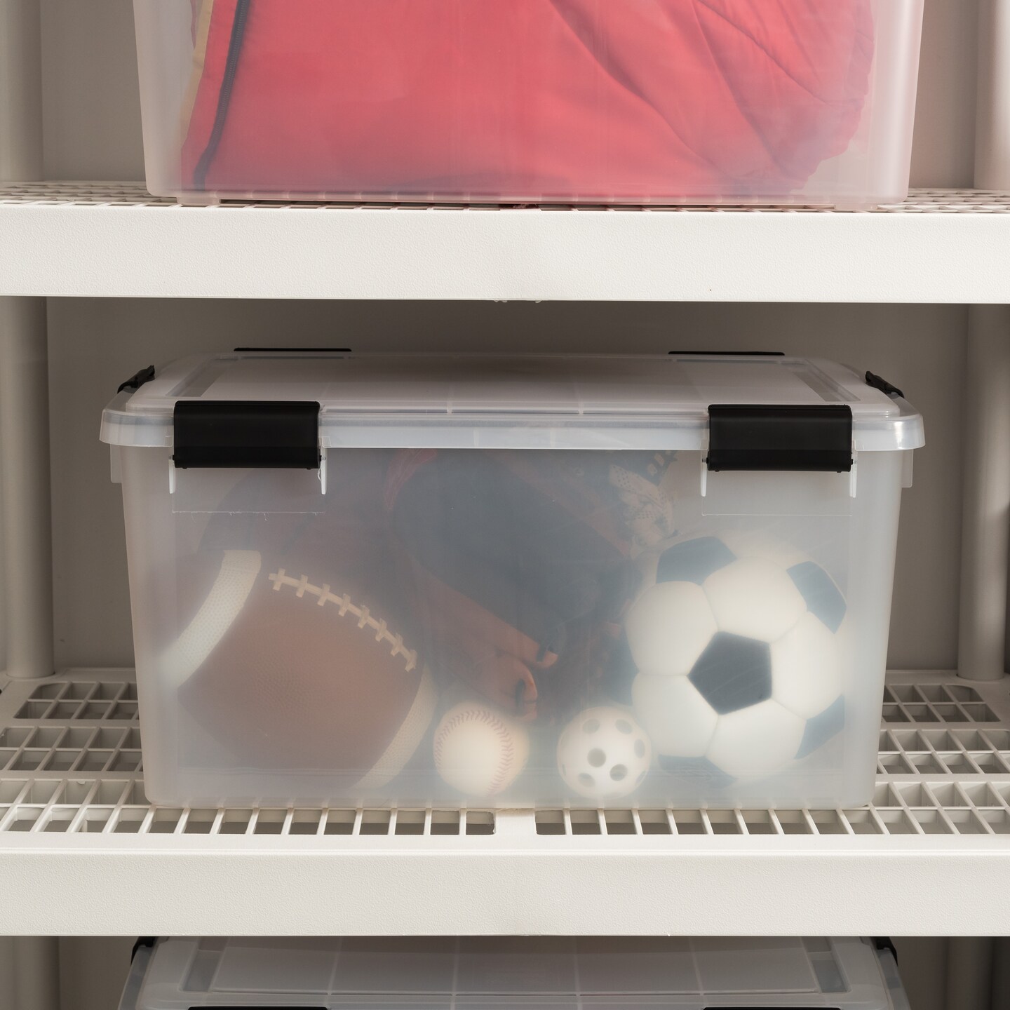 IRIS USA 62qt WEATHERPRO Airtight Plastic Storage Bin with Lid and Seal and Secure Latching Buckles