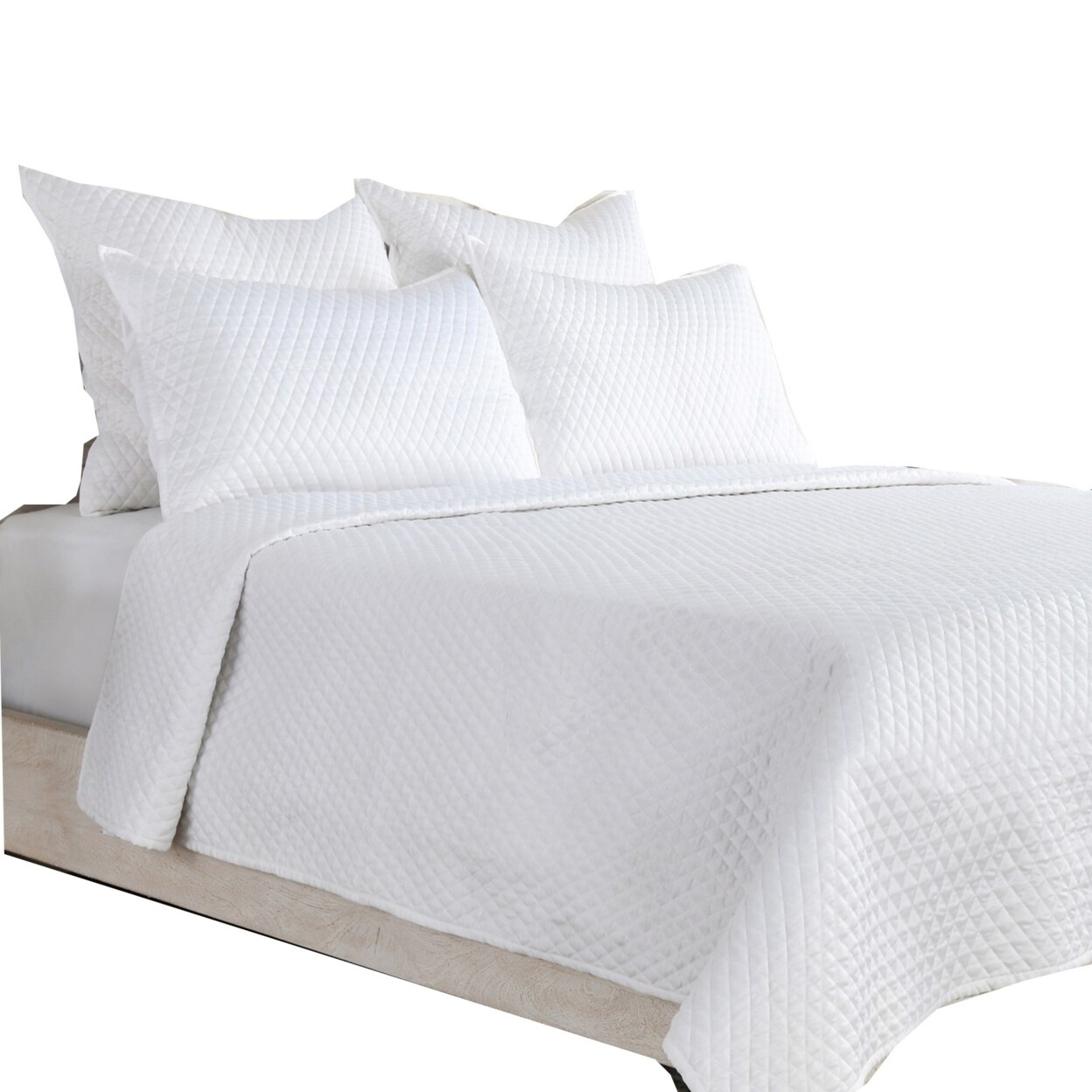 Saltoro Sherpi Kahn Hand Stitched Sateen King Quilt, Cotton Fill, Mitered Corners, White-