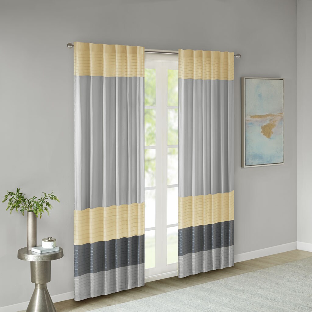 Gracie Mills   Polyoni Pintuck Curtain Panel