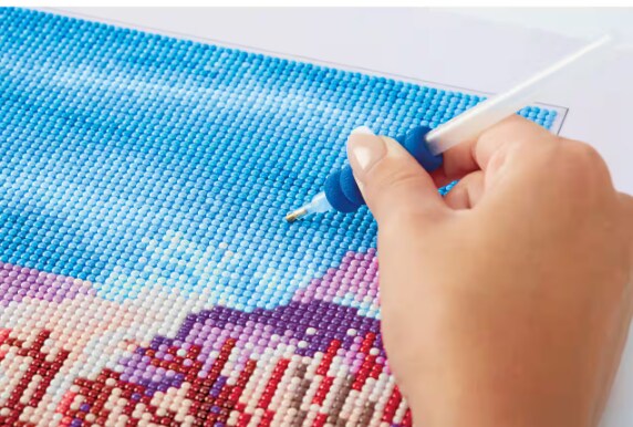 Diamond Painting with Clumsy Crafting Club