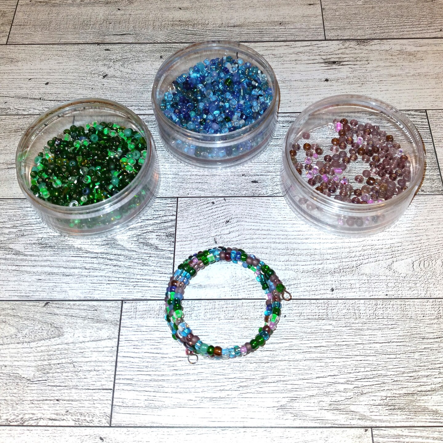 How to Make a Memory Wire Bracelet image 4