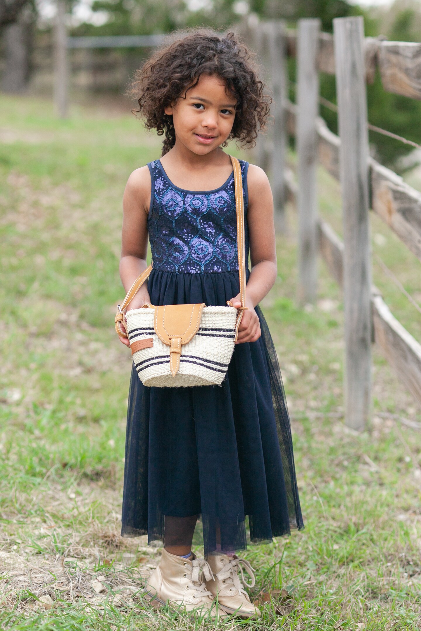 SAWA SAWA PEACE MICRO HANDMADE SISAL CROSSBODY BAG | MakerPlace by