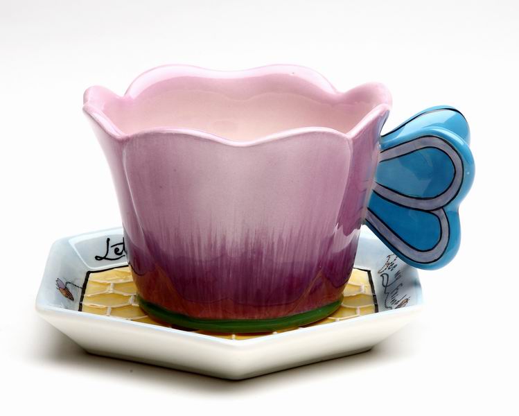 Ceramic Flower Teacup and Honeycomb Saucer, Gift for Her, Gift for Mom, Gift for Friend or Coworker, Tea Party D&#xE9;cor, Caf&#xE9; Decor