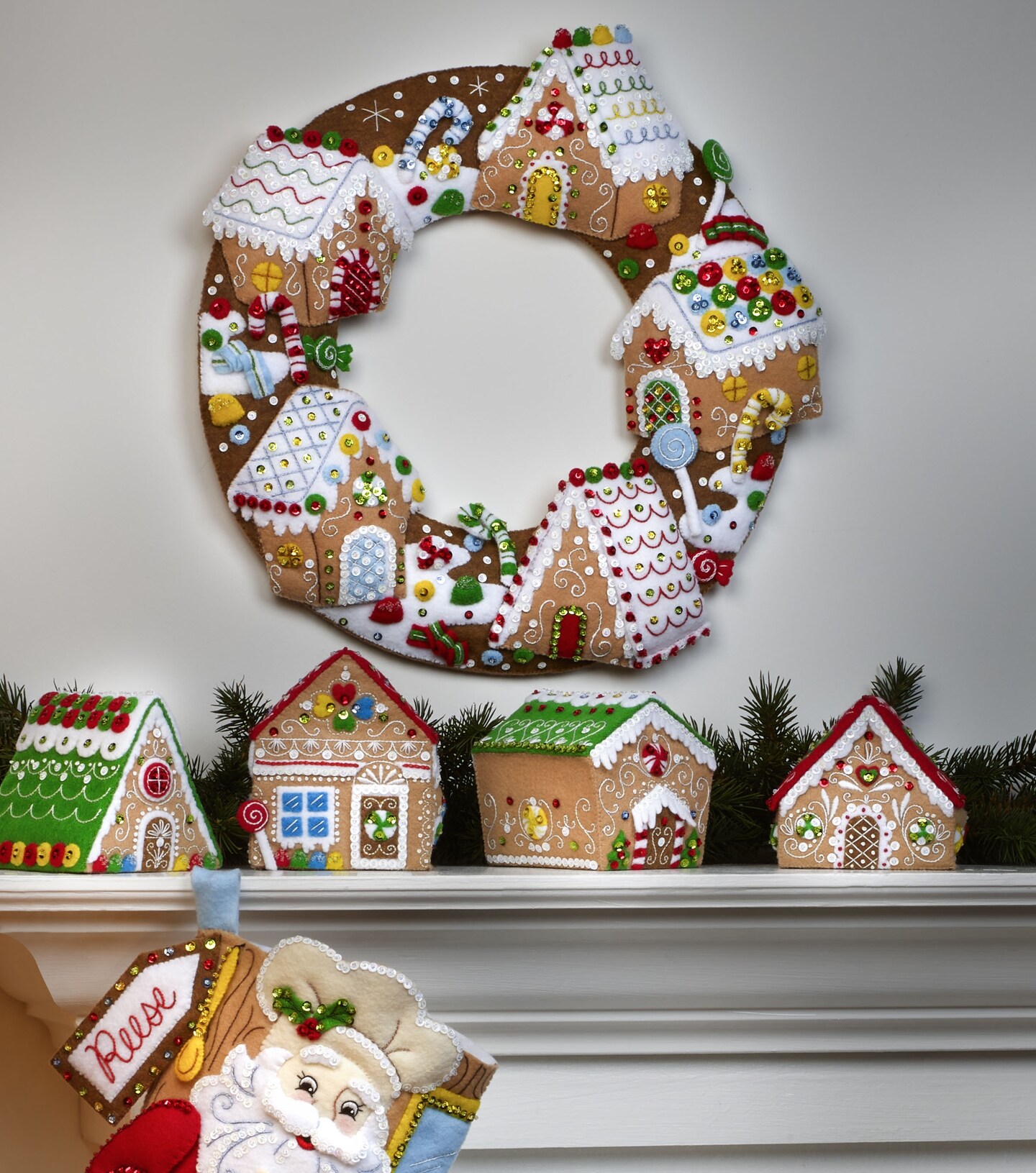 Online Bucilla Felt Applique Wreath Holiday