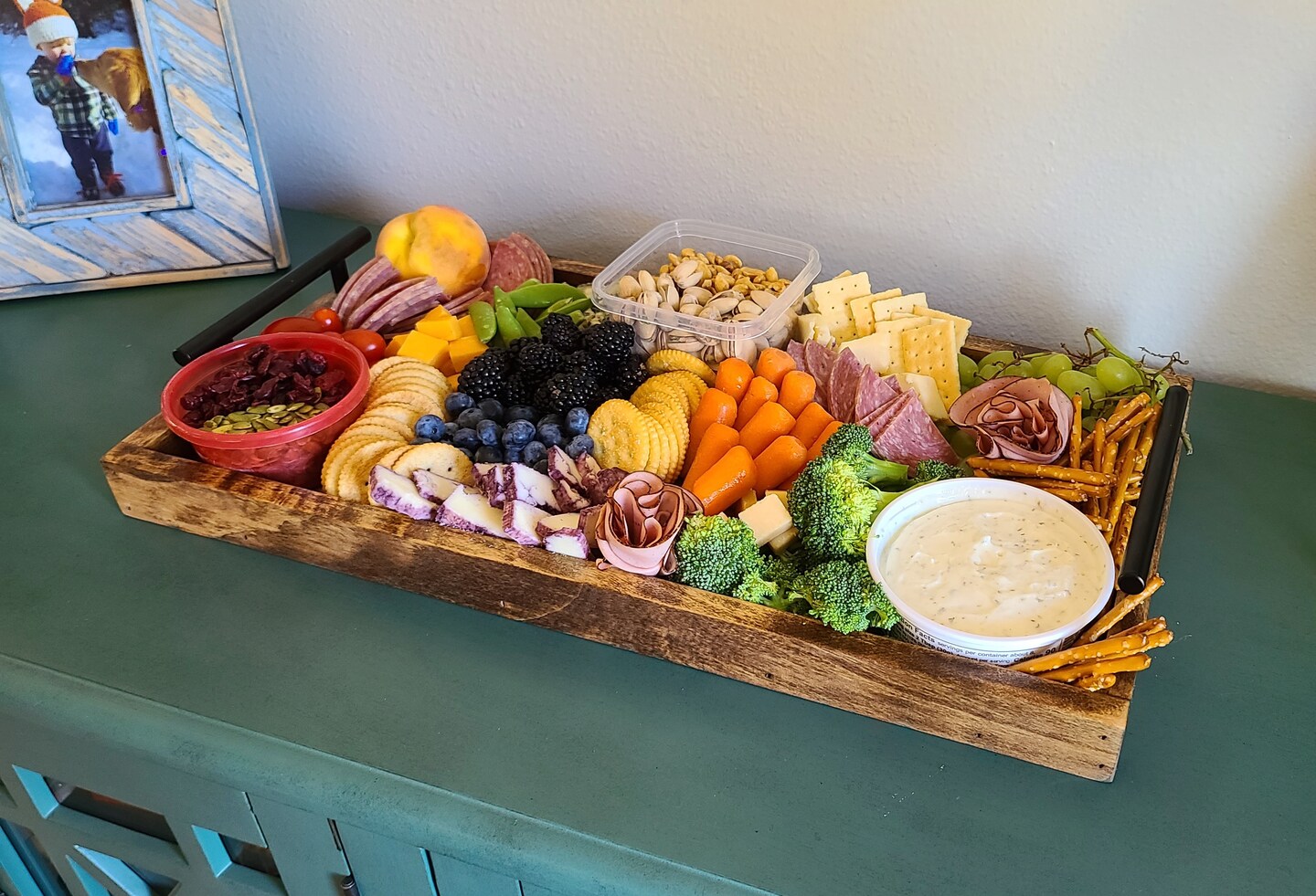 Plateau De Service Tortue En Bois - Planche à Charcuterie Rustique 28x28cm - Cadeau Original Maison