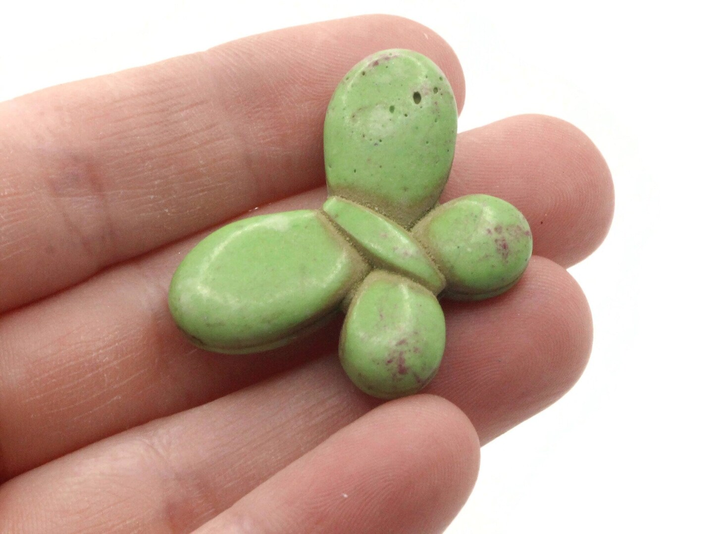 6 35mm Butterfly Dyed Green Synthetic Turquoise Stone Beads