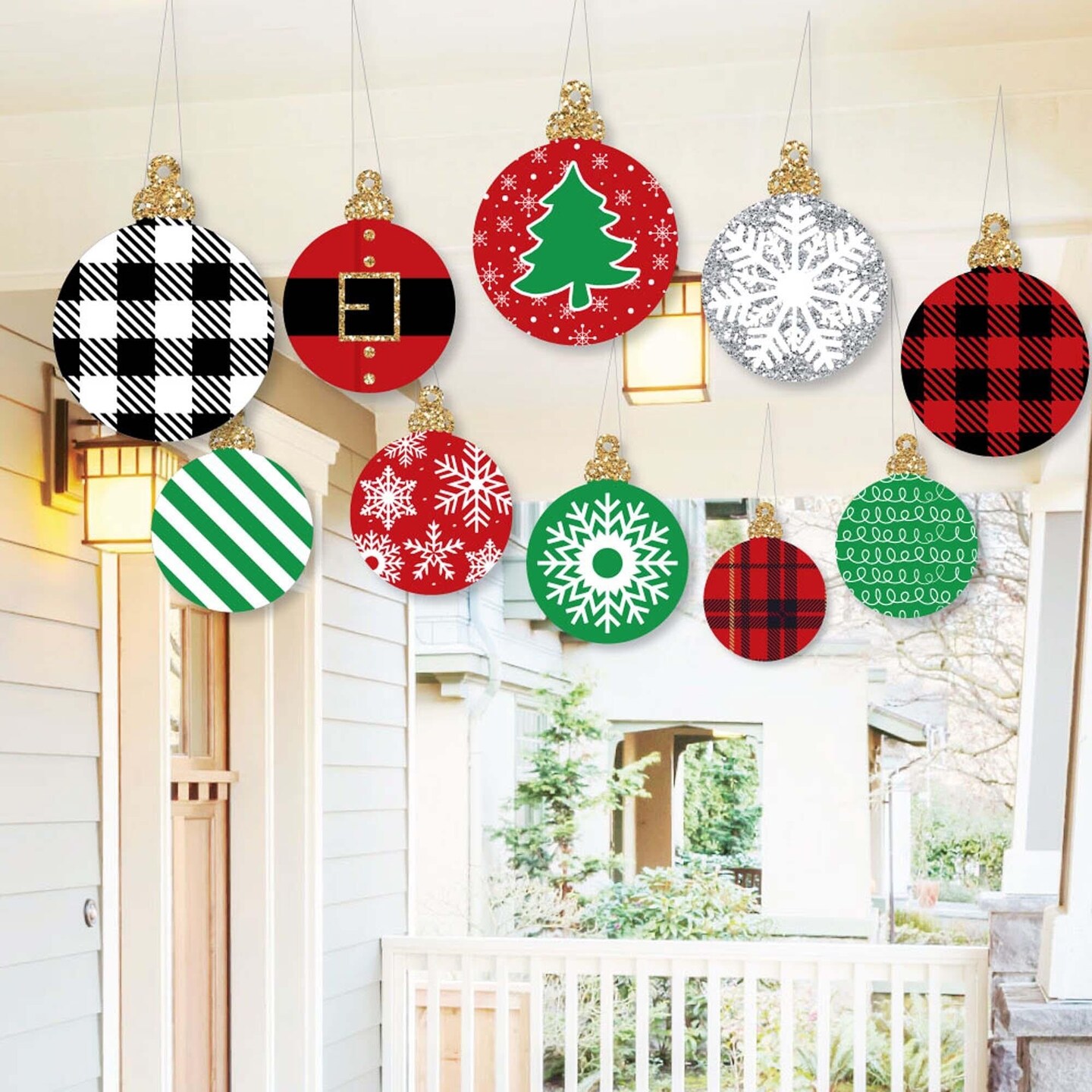 Big Dot of Happiness Hanging Black, Red and Green Ornaments - Outdoor  Holiday or Christmas Hanging Porch and Tree Yard Decorations - 10 Pc