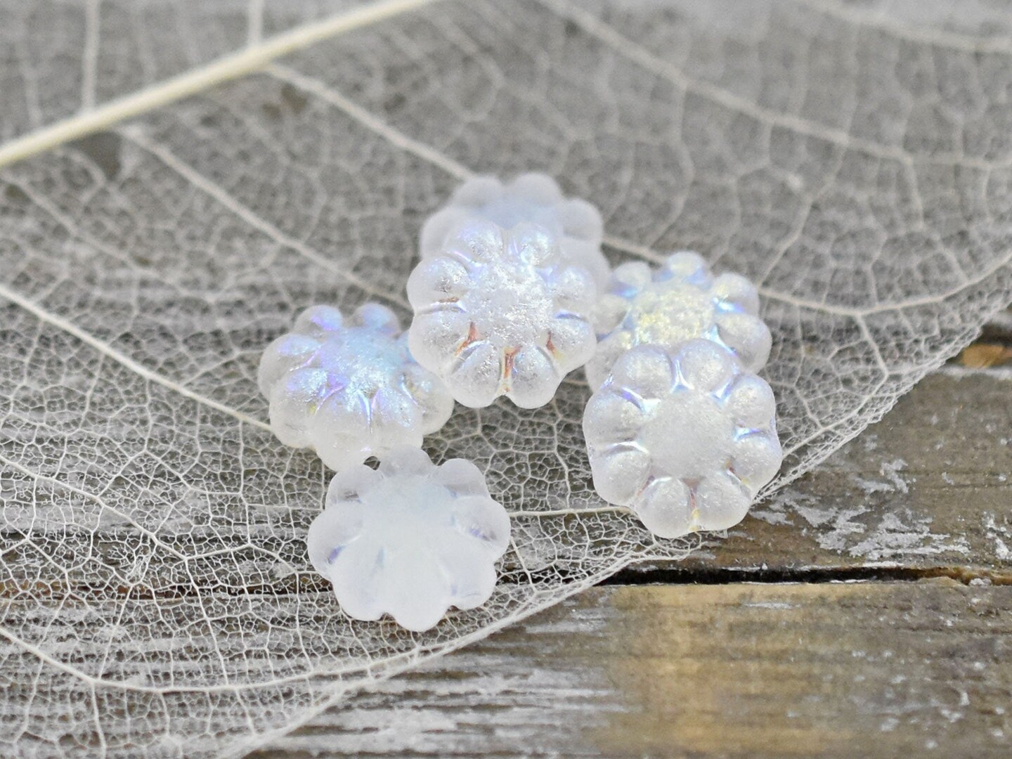 *25* 9mm Etched Crystal AB Cactus Flower Beads
