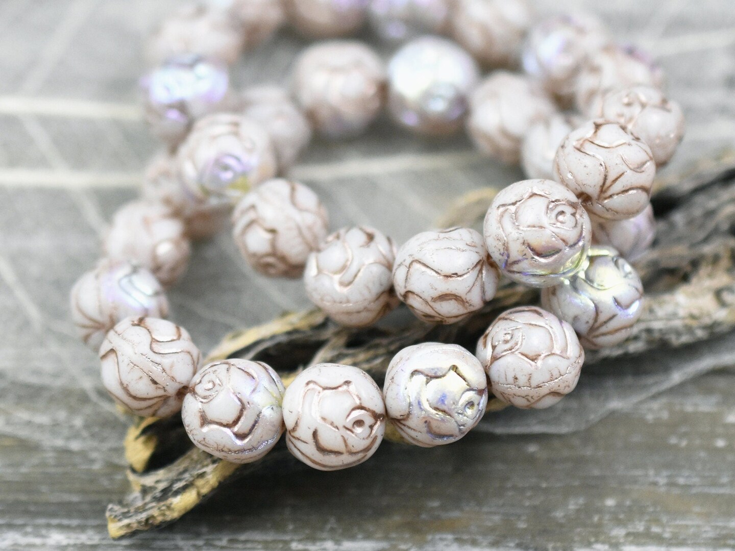 *15* 10mm Metallic Beige Washed White AB Round Rose Beads