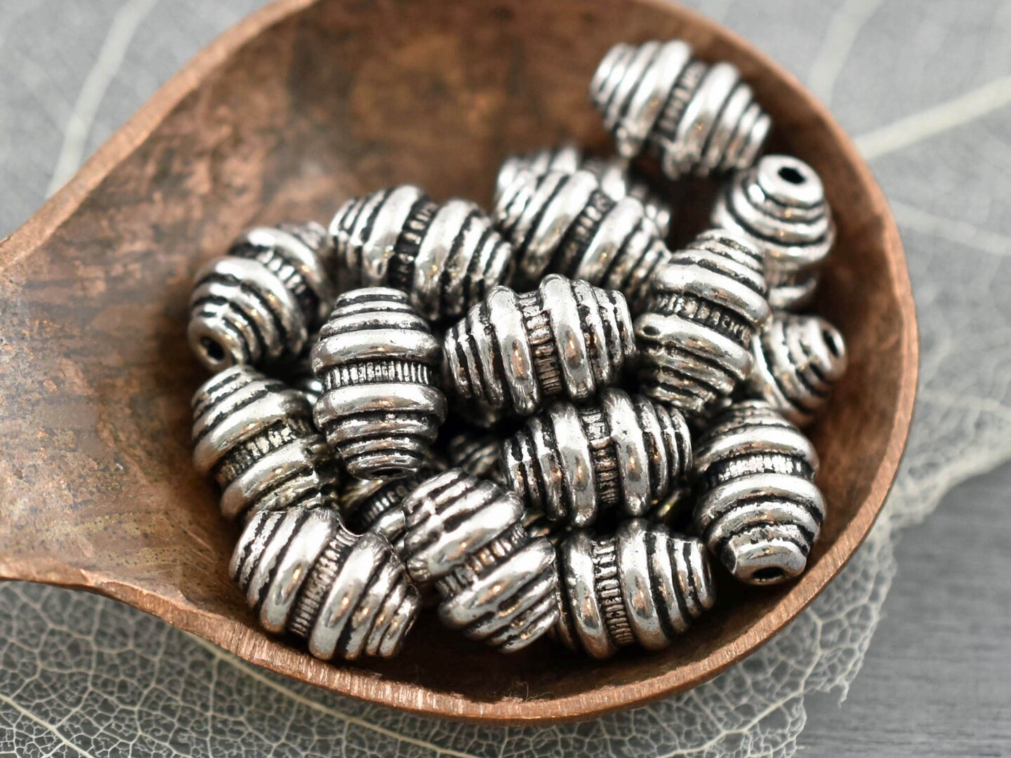 *25* 9x7mm Antique Silver Spiral Oval Beads