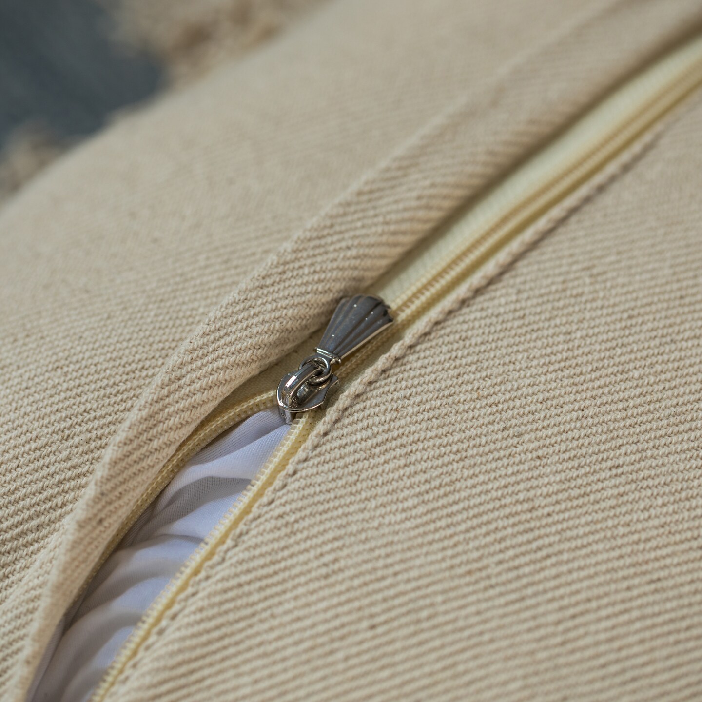 16" Handwoven Cotton & Silk Throw Fringed Pillow Cover Embossed Zig Zag & Crossed Lines Design