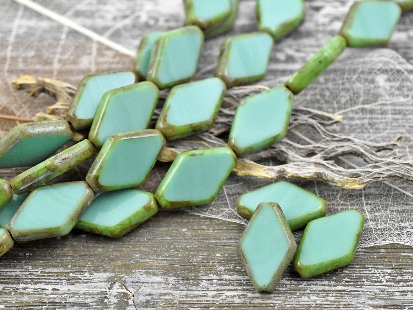 19x13mm Turquoise Picasso Table Cut Diamond Beads
